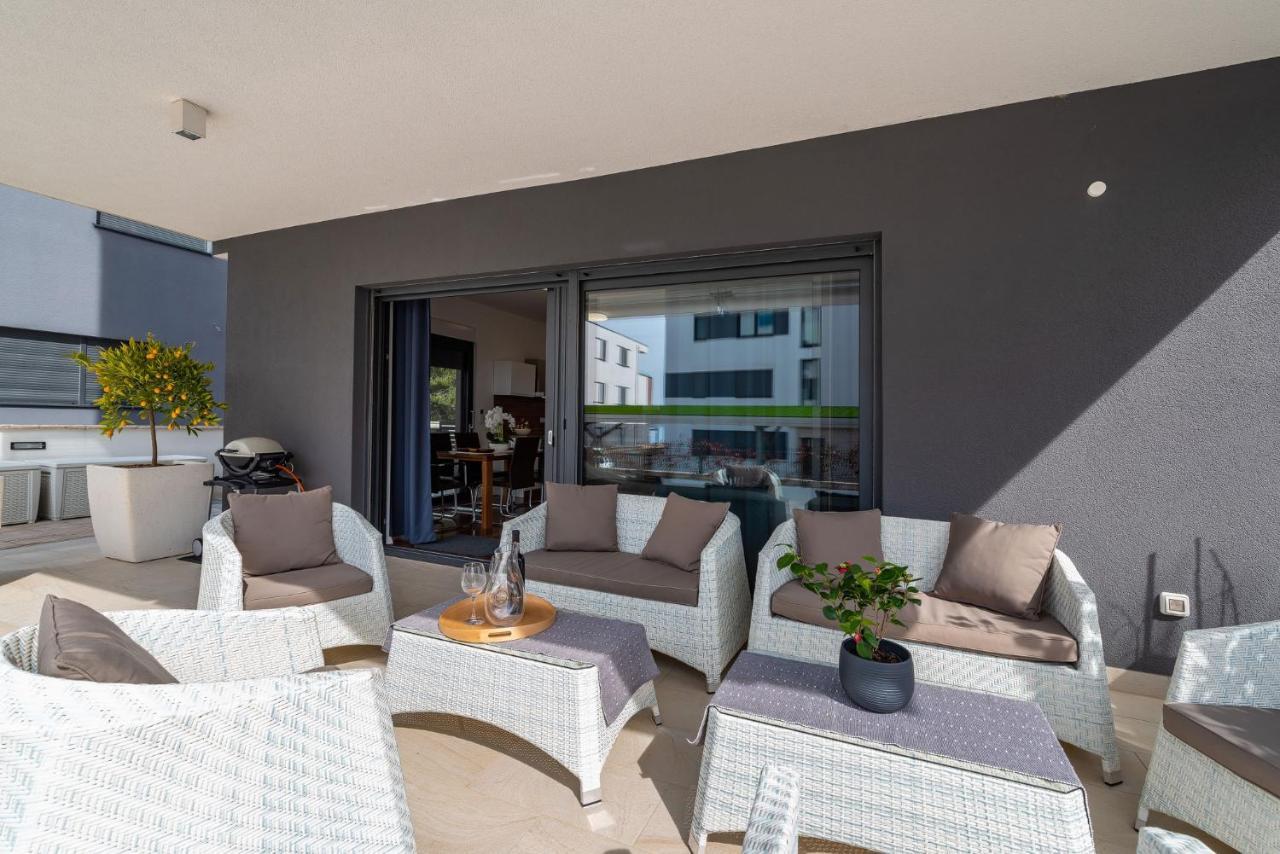 Apartman Darija Sukošan Exterior foto