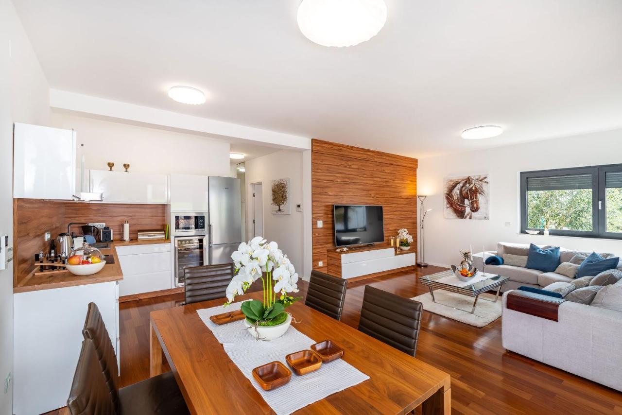 Apartman Darija Sukošan Exterior foto